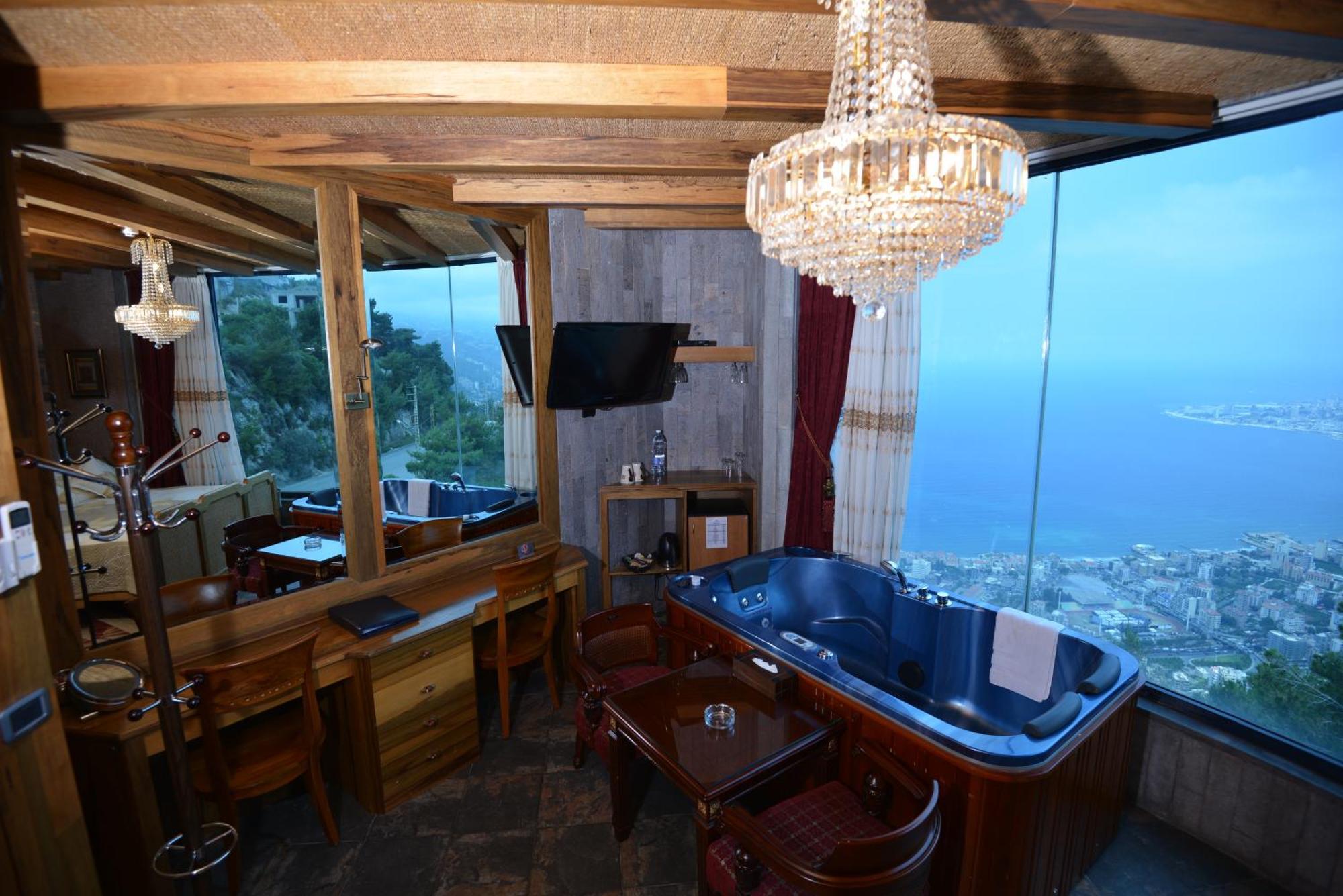 Bay Lodge Boutique Hotel Jounieh Eksteriør bilde