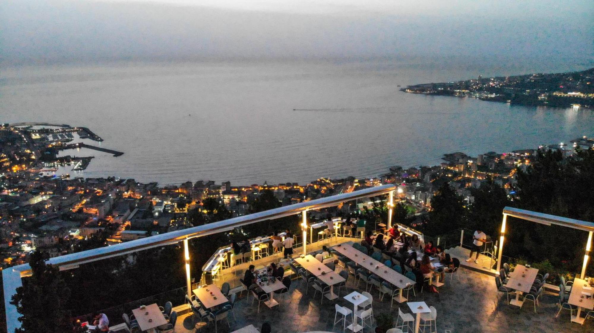 Bay Lodge Boutique Hotel Jounieh Eksteriør bilde