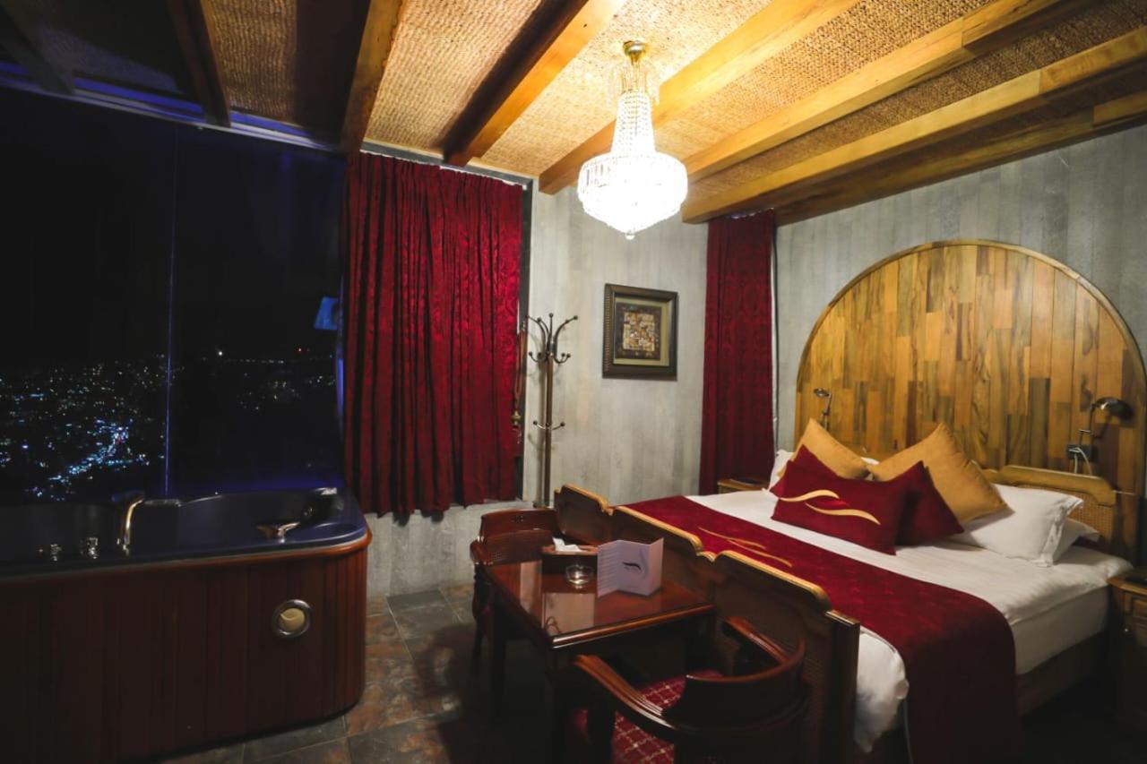 Bay Lodge Boutique Hotel Jounieh Eksteriør bilde